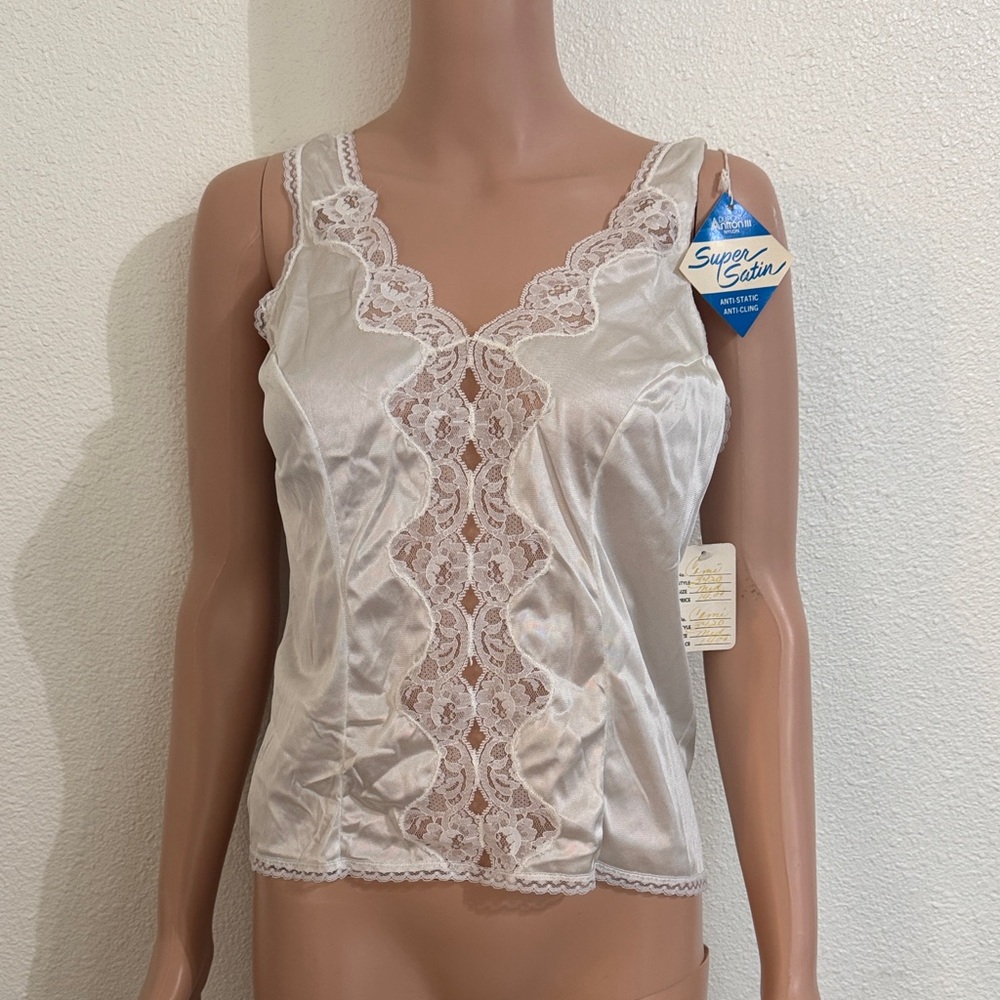 Vintage NEW !! Richform Elegant White Lace Satin Camisole